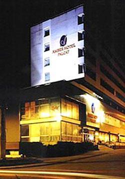 Palcát Hotel